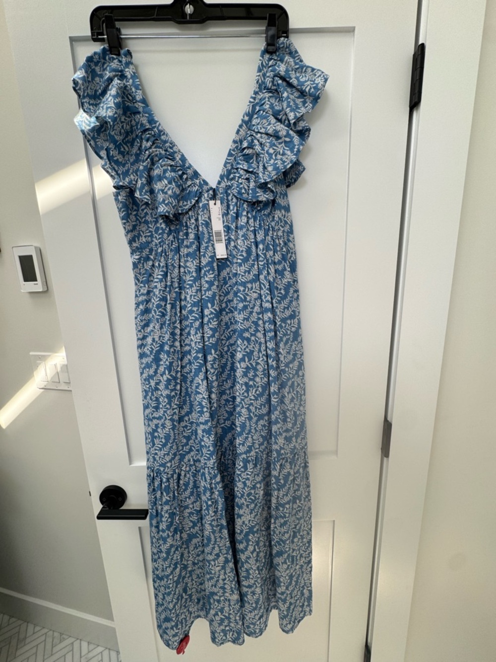 Elie Tahari Blue and White Maxi Dress, blue floral linen